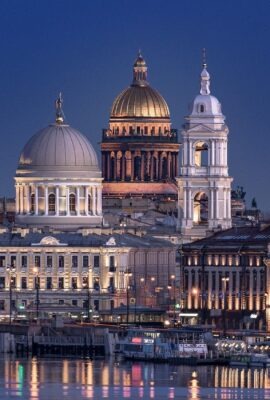 St. Petersburg Üniversiteleri